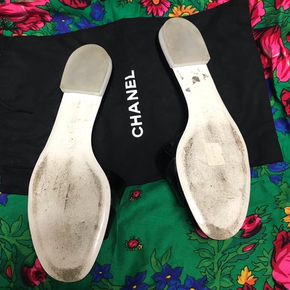 🛑SOLD🛑Authentic Chanel Slides - Picture 2 of 8
